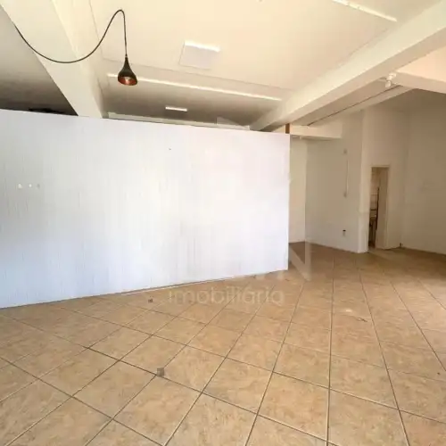 Sala para alugar em Quilombo, São Sebastião do Caí
